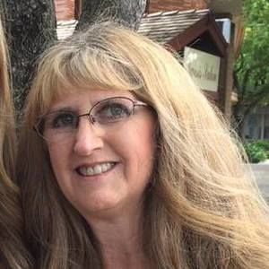 Meet your Posher, Michele